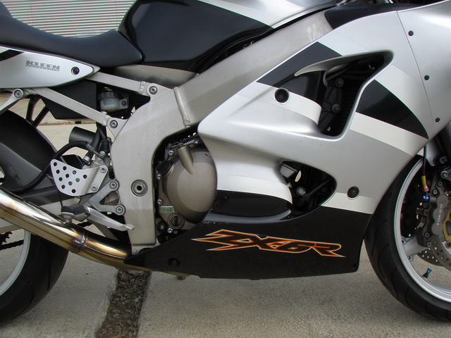Купить мотоцикл Kawasaki ZX-6R 2002 фото 13